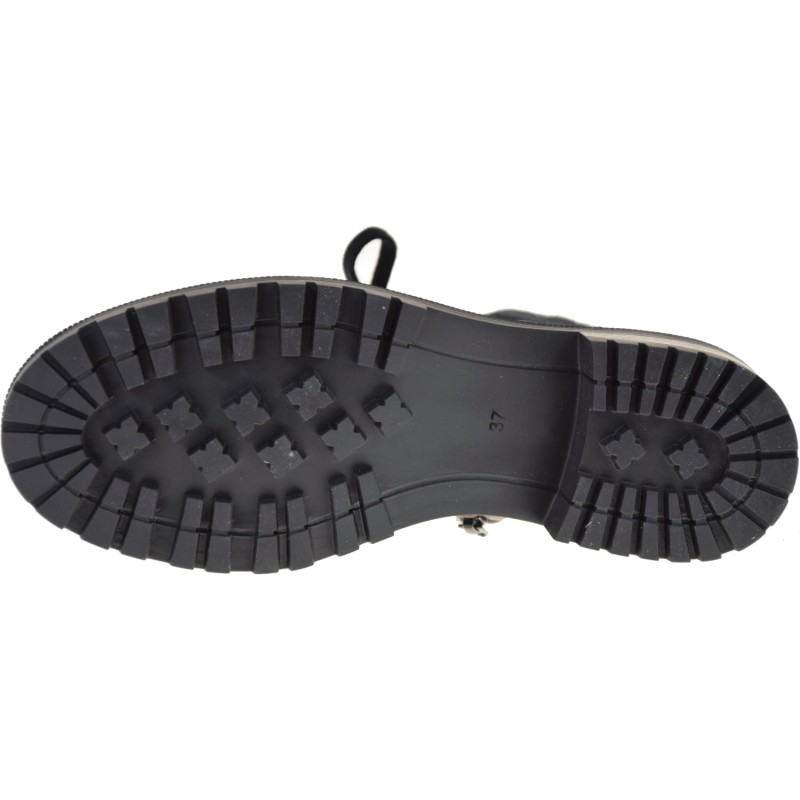 Botki damskie z antypoślizgową podeszwą.JPG