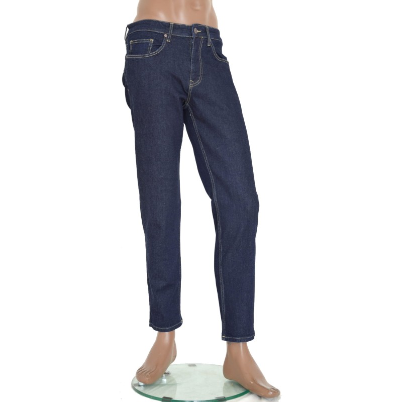 Jeansy męskie z elastanem na rozbudowane uda.JPG