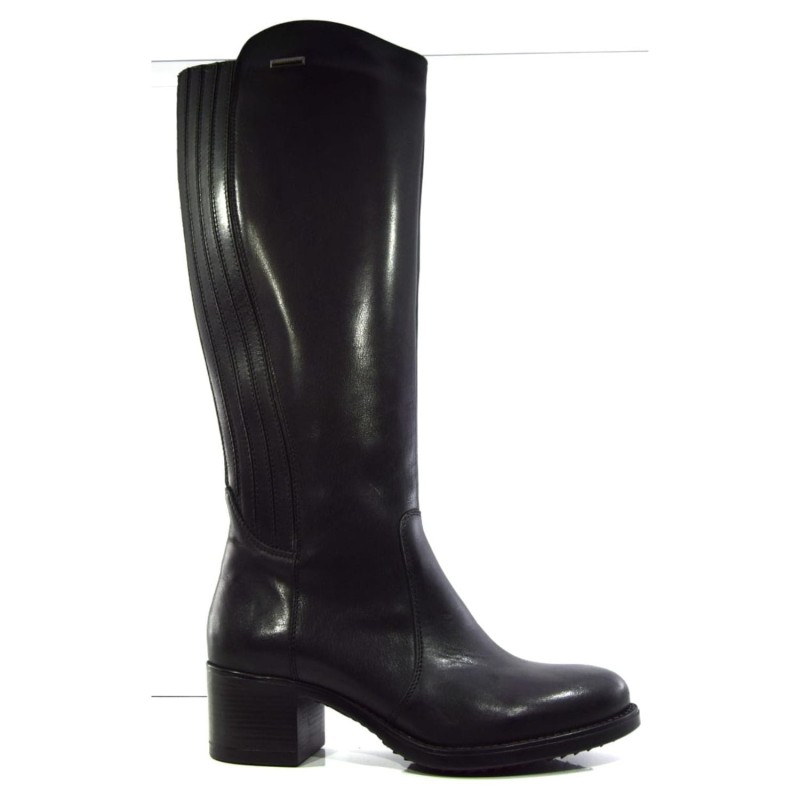 Ekskluzywne kozaki skórzane damskie.jpg