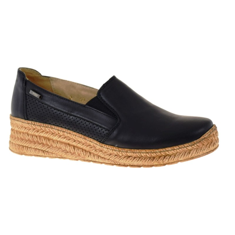 Mokasyny espadryle.jpg