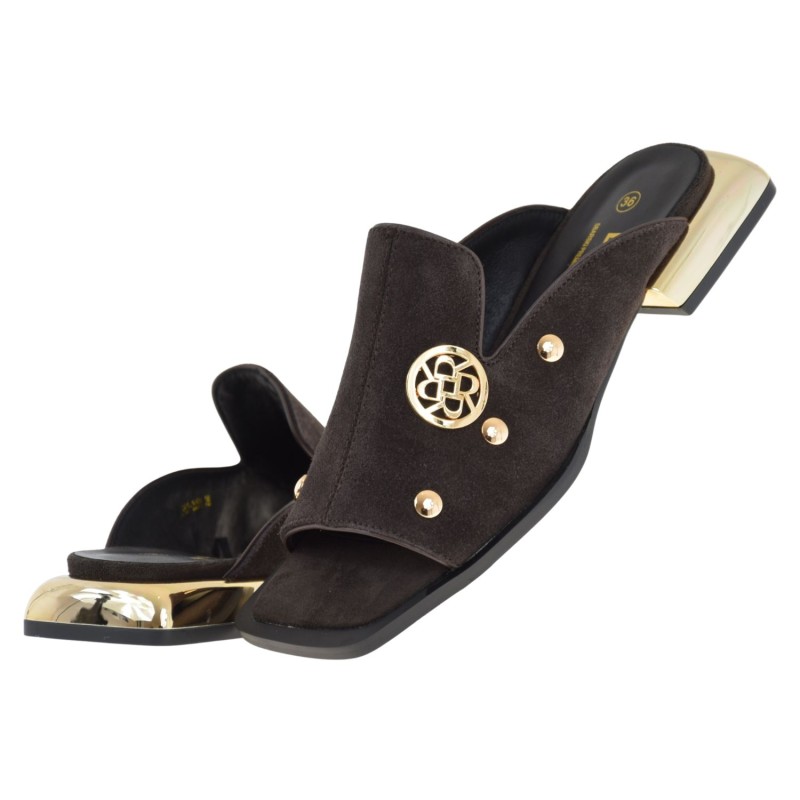 Brązowe klapki damskie skórzane zamszowe S.BARSKI CR61-3061 wygodne eleganckie wsuwane (5).jpg