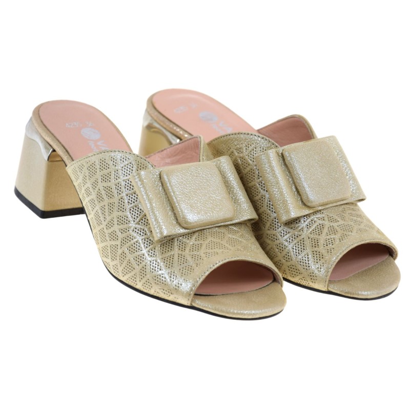 beżowe perłowe klapki damskie z naturalnej skóry eleganckie wsuwane VACARRO 012-4235 (2).jpg