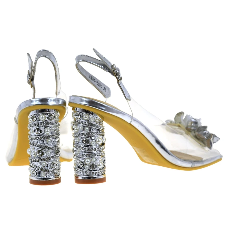 Eleganckie srebrne sandały damskie transparentne na słupku z kwiatową ozdobą S.BARSKI KV61-6050.jpg