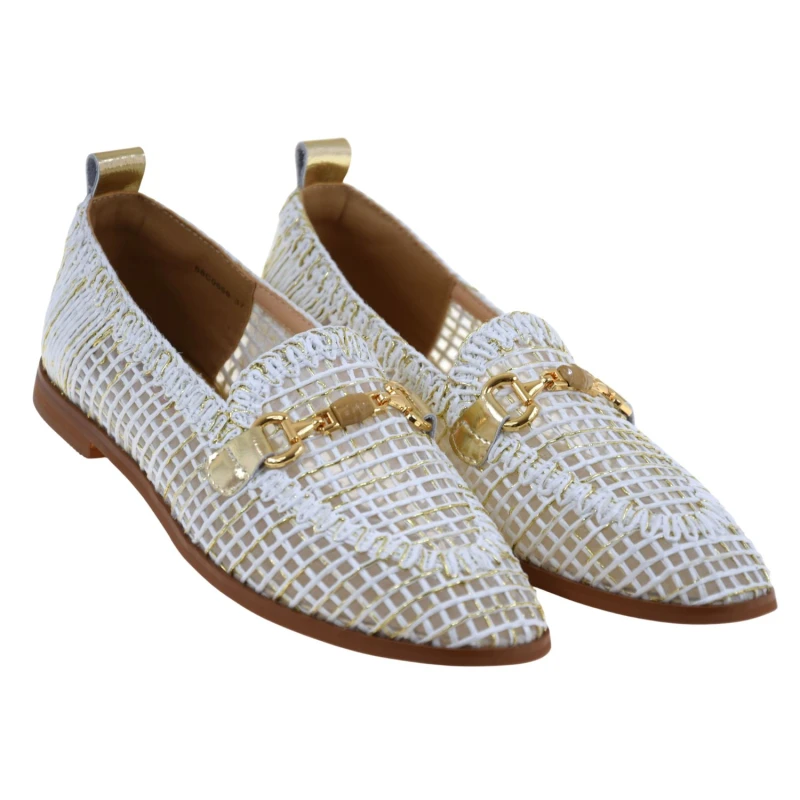 Eleganckie mokasyny damskie białe ze złotą ozdobą, wygodne buty na co dzień (2).jpg