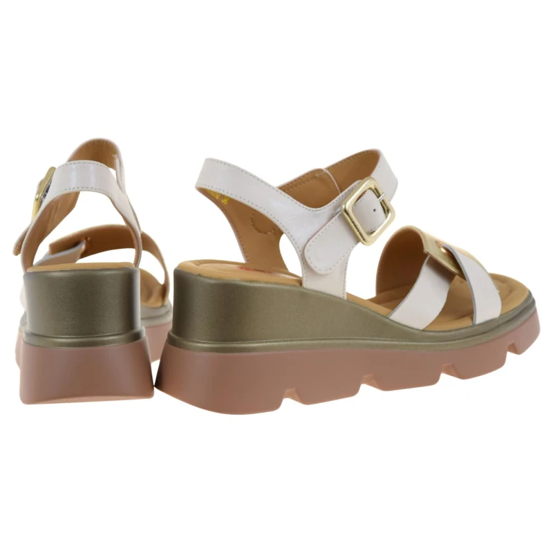 Eleganckie sandały damskie ARTIKER 58C0312 złote beżowe skórzane na koturnie (3).jpg