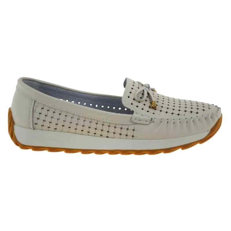 beżowe mokasyny damskie ARTIKER 56C1852 skórzane ażurowe lordsy z kokardką (1).jpg