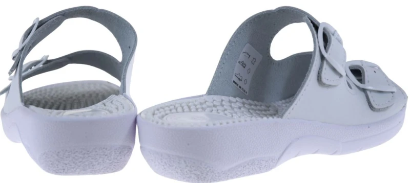 Klapki damskie białe skórzane fakirki COMFOOTY NADIA na koturnie 4 cm (3).jpg