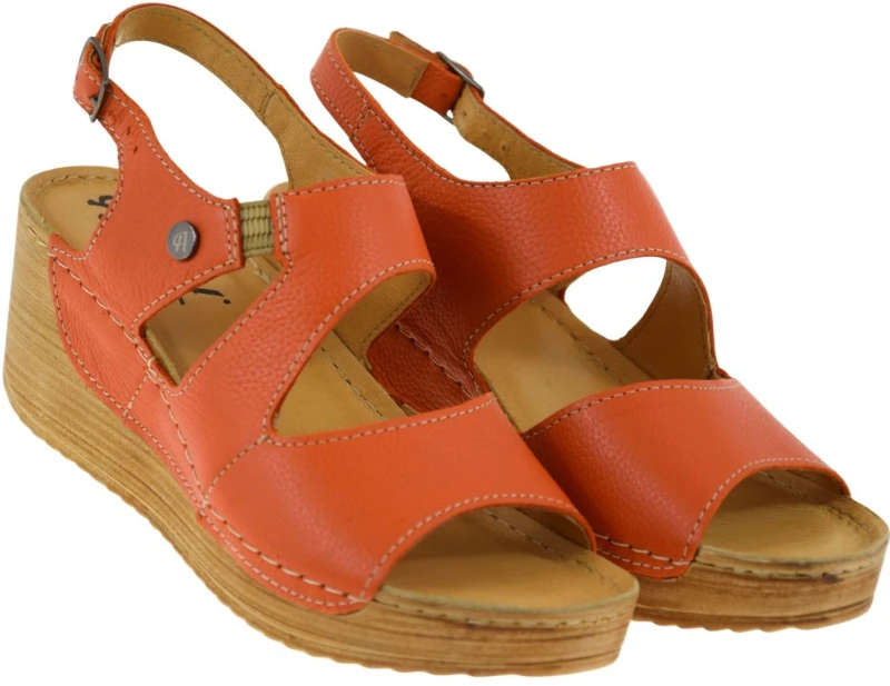 Sandały damskie AMULET 539 ze skóry naturalnej, wygodny koturn i regulowana sprzączka (2).jpg