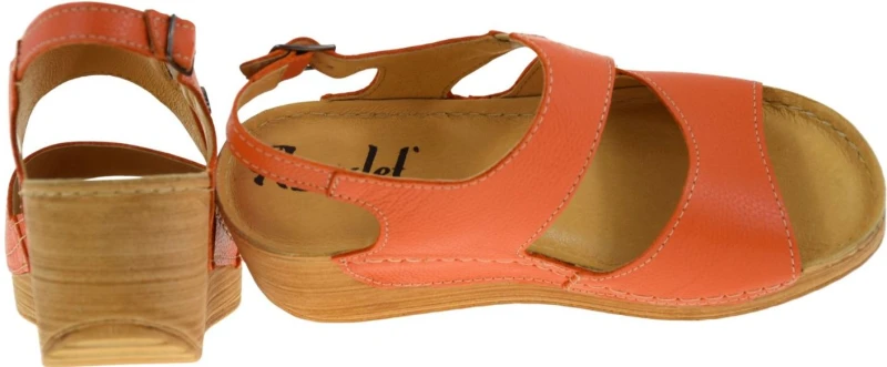 Sandały damskie AMULET 539 ze skóry naturalnej, wygodny koturn i regulowana sprzączka (4).jpg