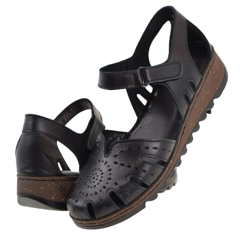 Czarne sandały damskie skórzane na koturnie Artiker 58C2012 z zakrytymi palcami i piętą (5).jpg