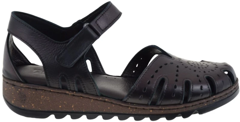 Wygodne sandały damskie Artiker 58C2012 ze skóry naturalnej na niskiej koturnie z zapięciem na rzep (1).jpg