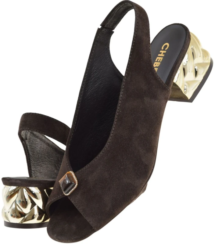 Eleganckie sandały damskie skórzane CHeBello 5055 brązowe zamszowe na niskim obcasie 4 cm (5).jpg