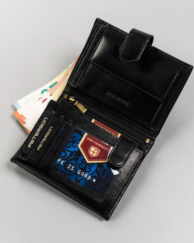 Portfel męski skórzany Peterson PTN 22311L-VT-E BL-R czarny z ochroną RFID (4).webp