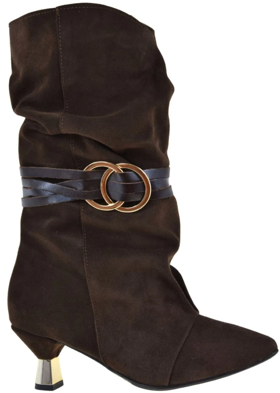 Eleganckie botki damskie zamszowe VERONNA 1994 brązowe na słupku 6 cm ze złotą ozdobą (2).jpg