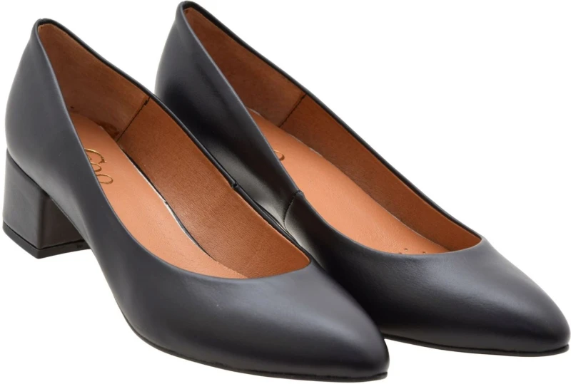 Eleganckie czarne czółenka damskie ze skóry naturalnej na słupku 4 cm CLEOO 2222 (2).jpg