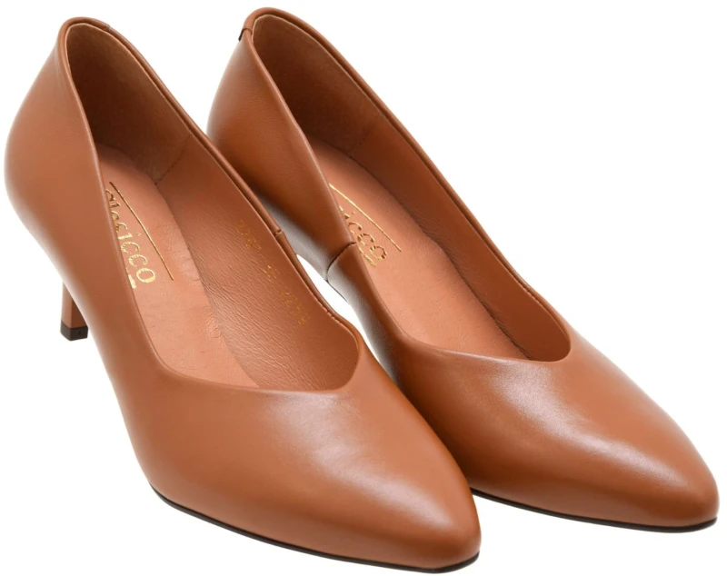 Eleganckie czółenka damskie brązowe na szpilce 6 cm CLASICO 2367, wygodne skórzane buty na wesele i do pracy (2).jpg